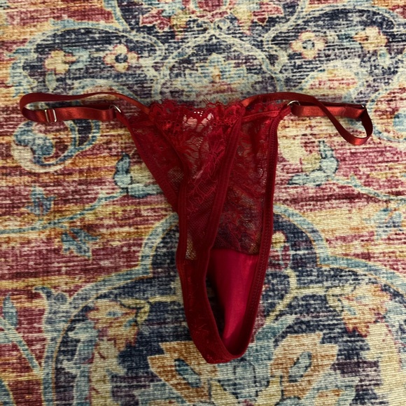 🆕NWOT Elegant Red Lace Lingerie Bra/Panties Set Women’s Small 32A 32B 34A 34B - Picture 6 of 14